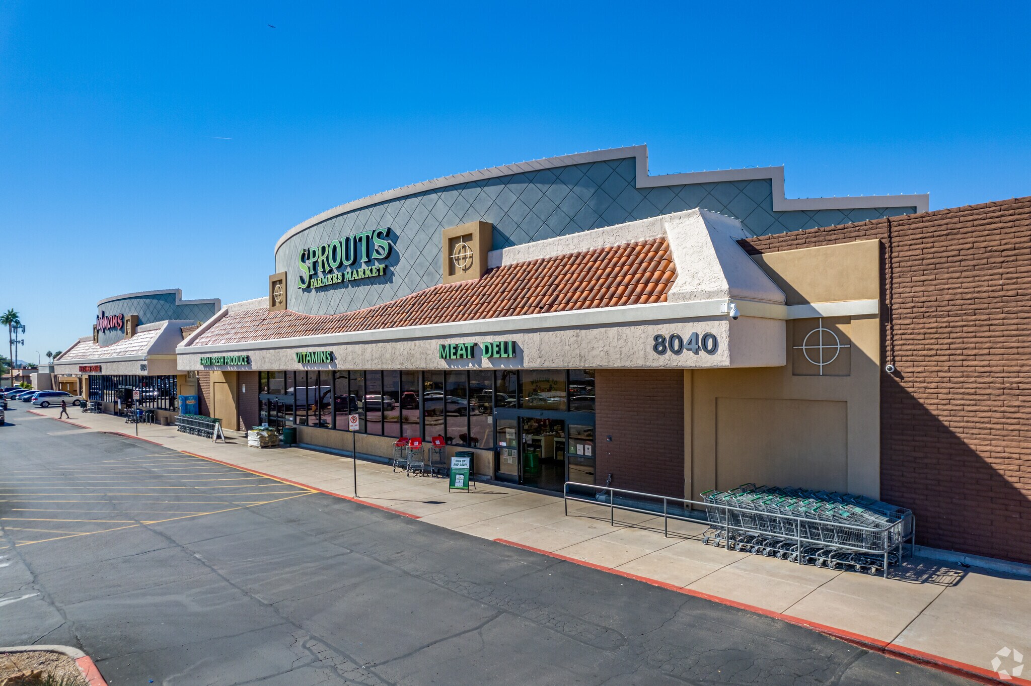 8040 N 19th Ave, Phoenix, AZ for lease Primary Photo- Image 1 of 21