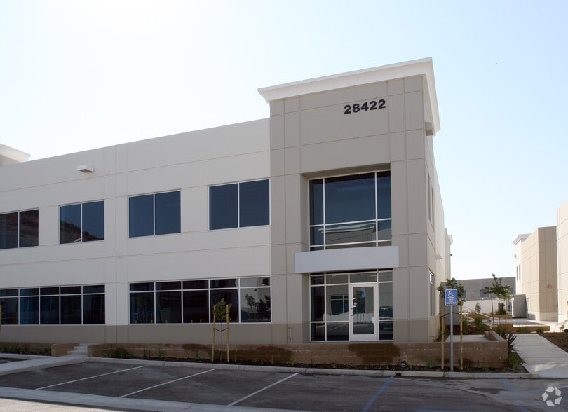 28422-28426 Constellation Rd, Valencia, CA for lease - Building Photo - Image 2 of 6