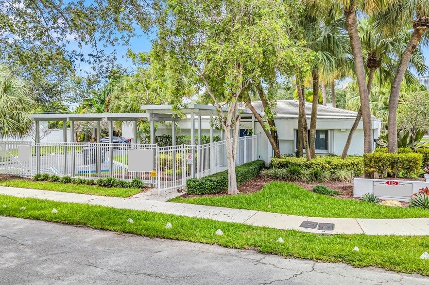 1225 SE 2nd Ave, Fort Lauderdale, FL for sale - Building Photo - Image 3 of 40