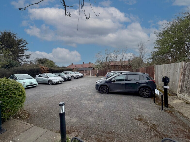 89-91 Middleton Rd, Morden à vendre - Photo du bâtiment - Image 3 de 9