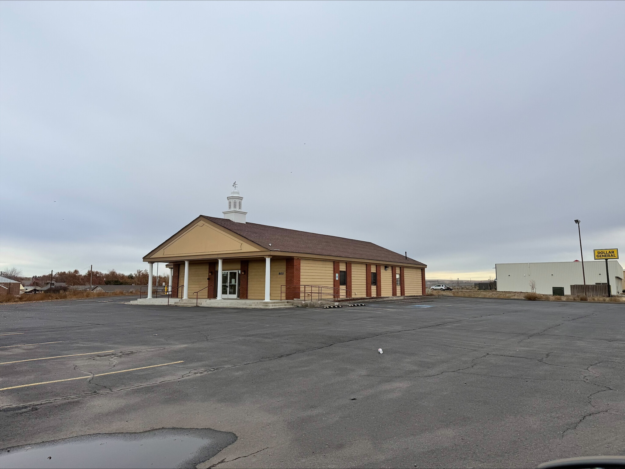 800 S Columbia Ave, Connell, WA for lease Primary Photo- Image 1 of 6