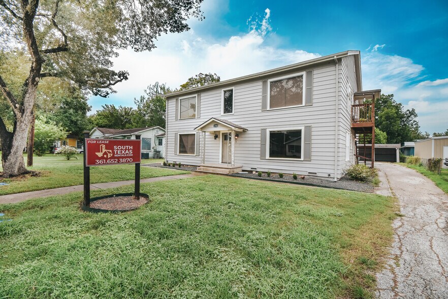 1503 E Virginia Ave, Victoria, TX à vendre - Photo du bâtiment - Image 2 de 48