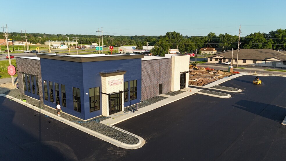 1107 Range St, North Mankato, MN for lease - Building Photo - Image 2 of 2