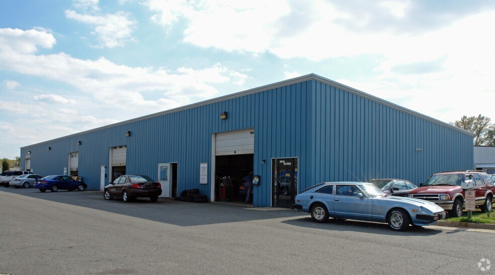 631 Research Rd & 11013 Research Court portefeuille de 2 propriétés à vendre sur LoopNet.ca - Photo du bâtiment - Image 2 de 2