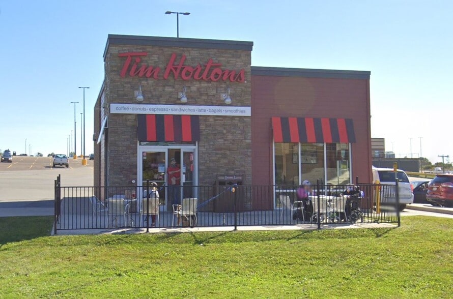 120 Mcdonald St, Saint John, NB for lease - Building Photo - Image 3 of 4