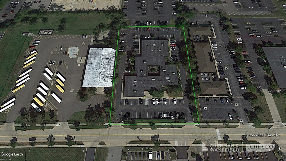 23775 Commerce Park, Beachwood, OH à louer - Photo du bâtiment - Image 3 de 3
