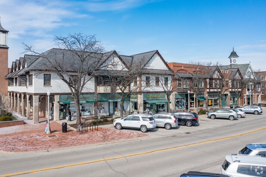 272 Market Sq, Lake Forest, IL for lease - Building Photo - Image 2 of 9
