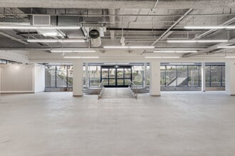 177 E Colorado Blvd, Pasadena, CA for lease Interior Photo- Image 1 of 3