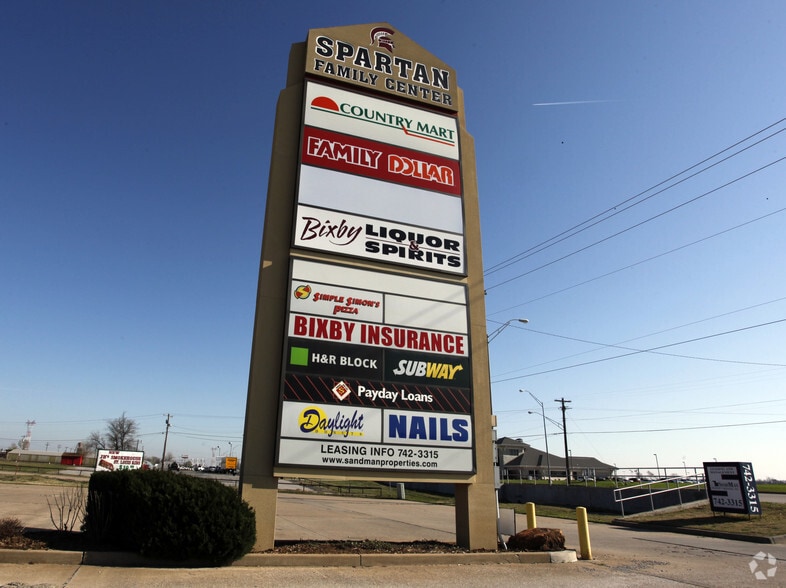 15024-15030 S Memorial Dr, Bixby, OK for lease - Building Photo - Image 2 of 2