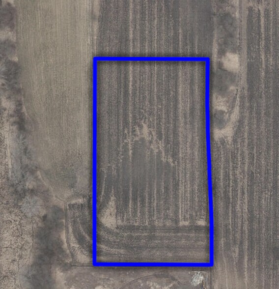 Land on Koppie Road portefeuille de 2 propriétés à vendre sur LoopNet.ca - Photo principale - Image 1 de 2