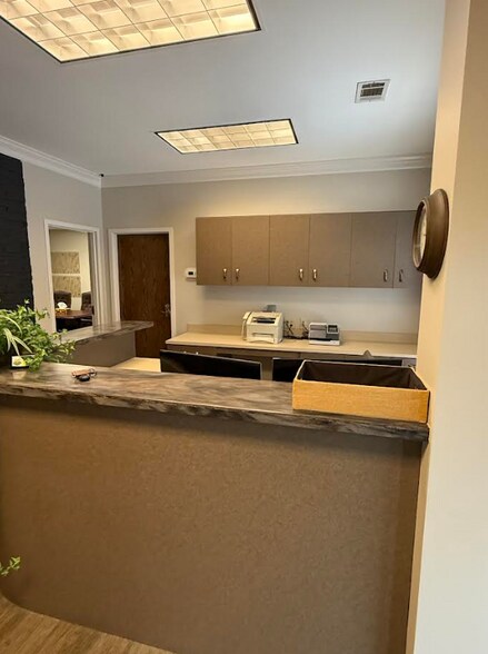 6131 Gateway Rd, Columbus, GA à louer - Photo du bâtiment - Image 2 de 7