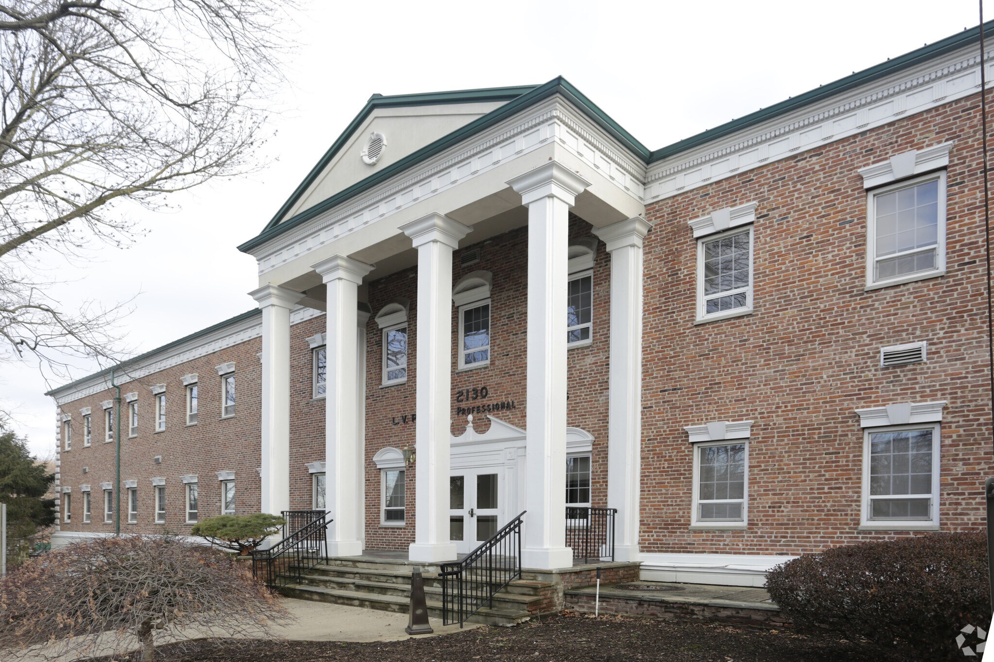 2130 Millburn Ave, Maplewood, NJ à louer Photo du bâtiment- Image 1 de 6