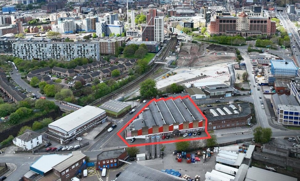 69 Upper Accommodation Rd, Leeds for sale - Building Photo - Image 2 of 5