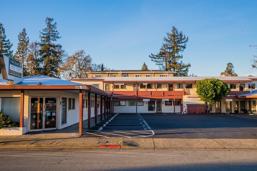 648-650 El Camino Real, Redwood City, CA for lease - Building Photo - Image 2 of 2