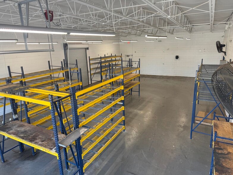 11430 Tara Blvd, Hampton, GA for lease - Interior Photo - Image 3 of 9