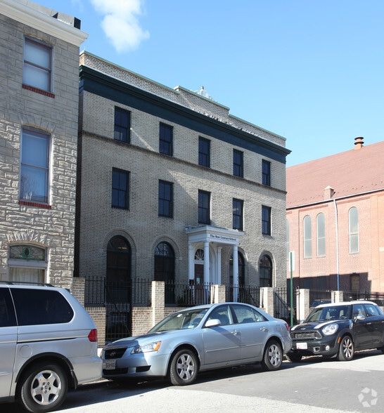 724 S Ann St, Baltimore, MD for sale - Building Photo - Image 2 of 2