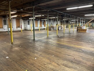 Plus de détails pour 17 Mill Pl, New York Mills, NY - Industriel/Logistique à louer