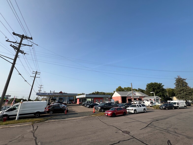 Hastings Ave and 727 20th St portefeuille de 2 propriétés à vendre sur LoopNet.ca - Photo du bâtiment - Image 3 de 6