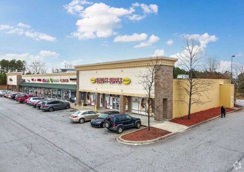 4375 Jonesboro Rd, Union City, GA à louer - Photo du bâtiment - Image 2 de 6