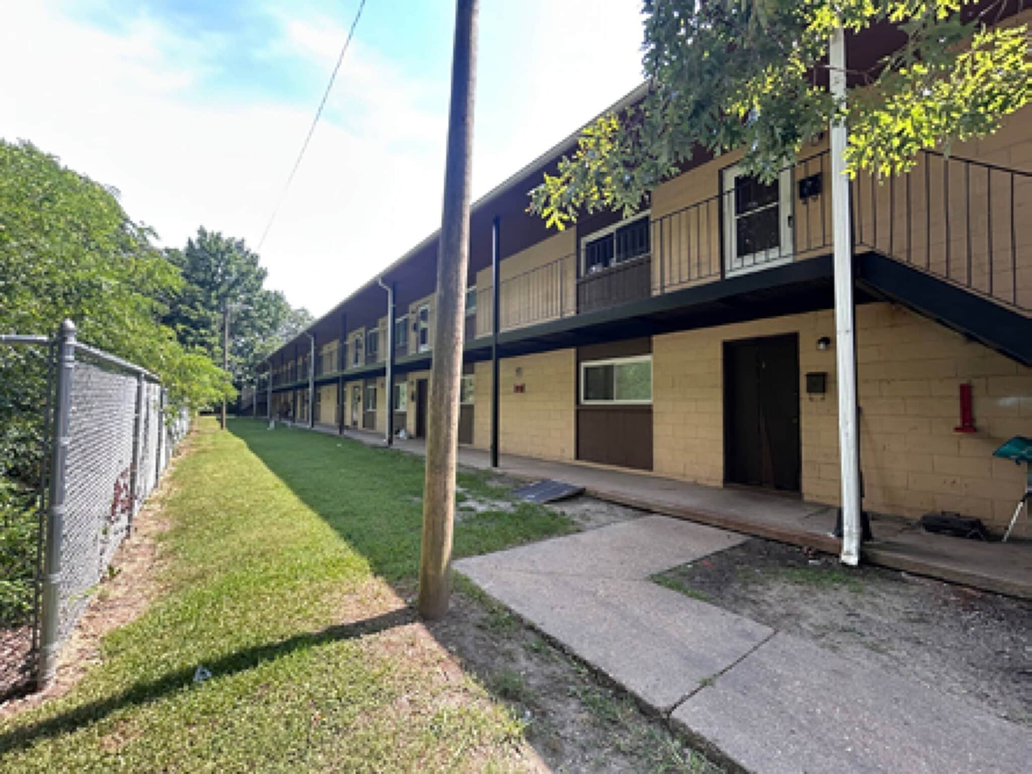 600 74th St, Newport News, VA for sale Primary Photo- Image 1 of 10