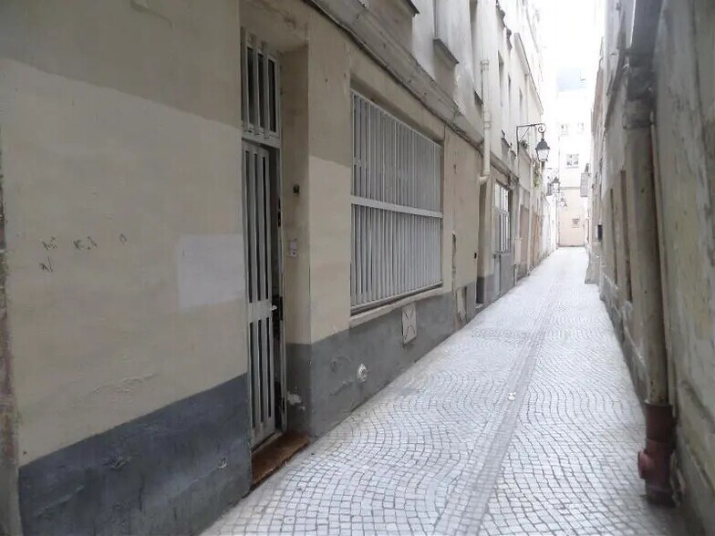 Retail in Paris for lease - Building Photo - Image 3 of 6