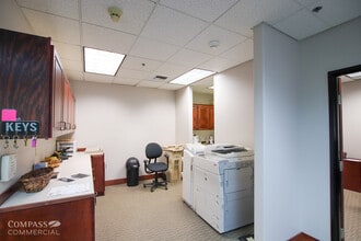 1345 NW Wall St, Bend, OR for lease Interior Photo- Image 2 of 13
