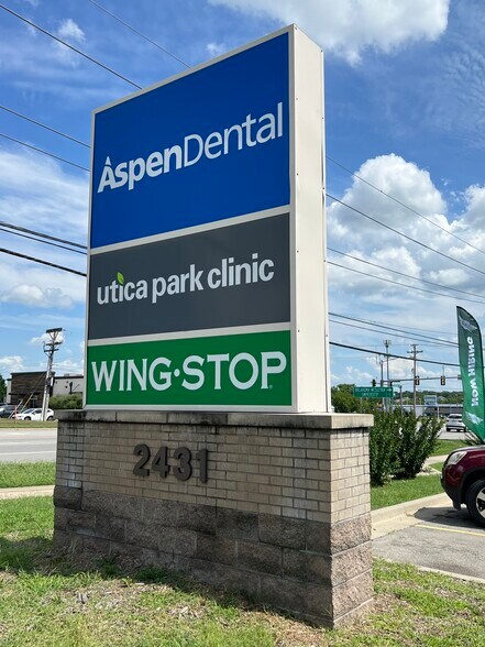 2431 SE Washington Blvd, Bartlesville, OK for sale - Building Photo - Image 2 of 7