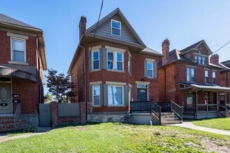 1364 S High St, Columbus, OH à louer Photo du bâtiment- Image 1 de 22