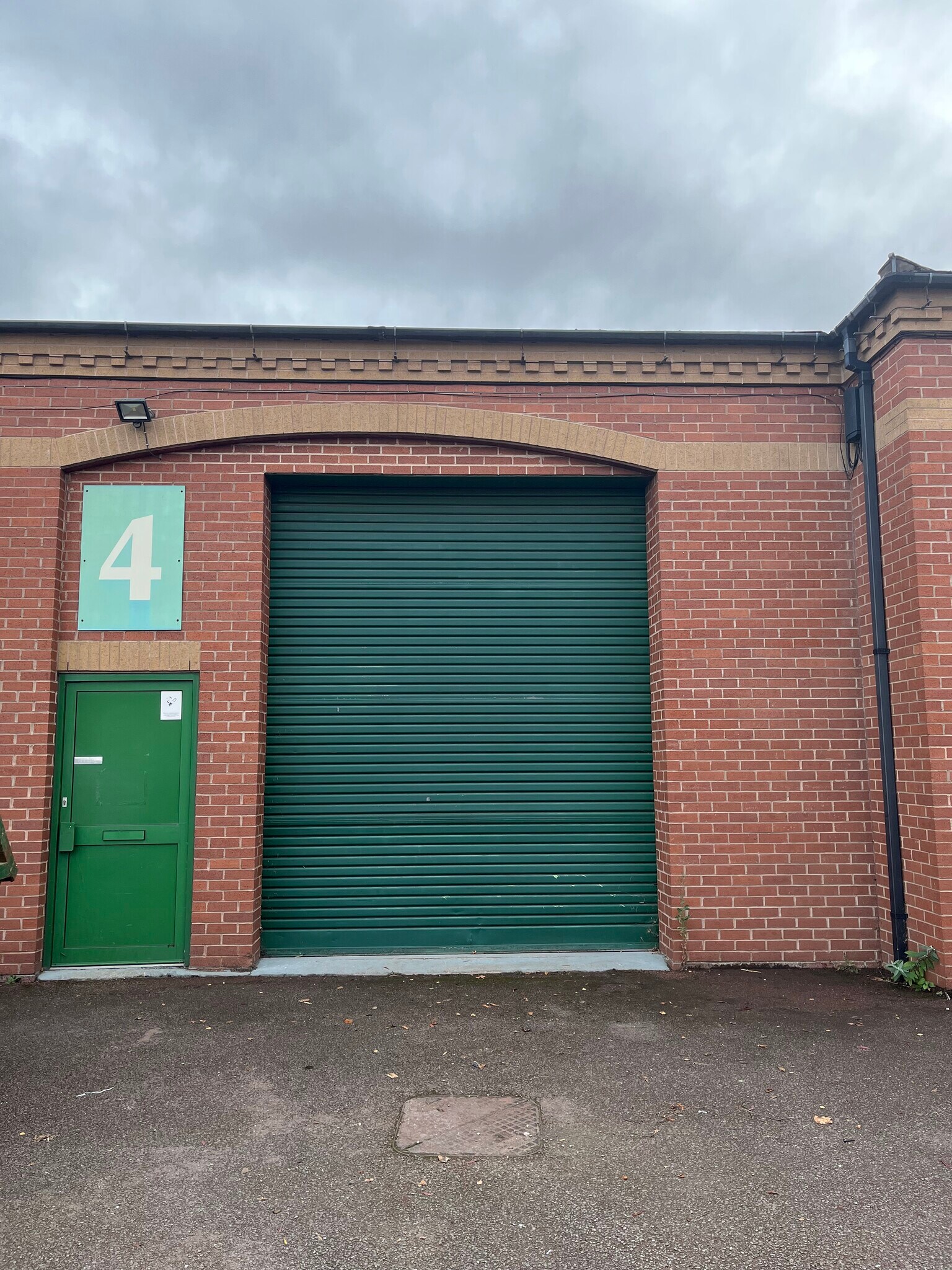 George Holmes Way, Swadlincote à louer Photo principale- Image 1 de 2