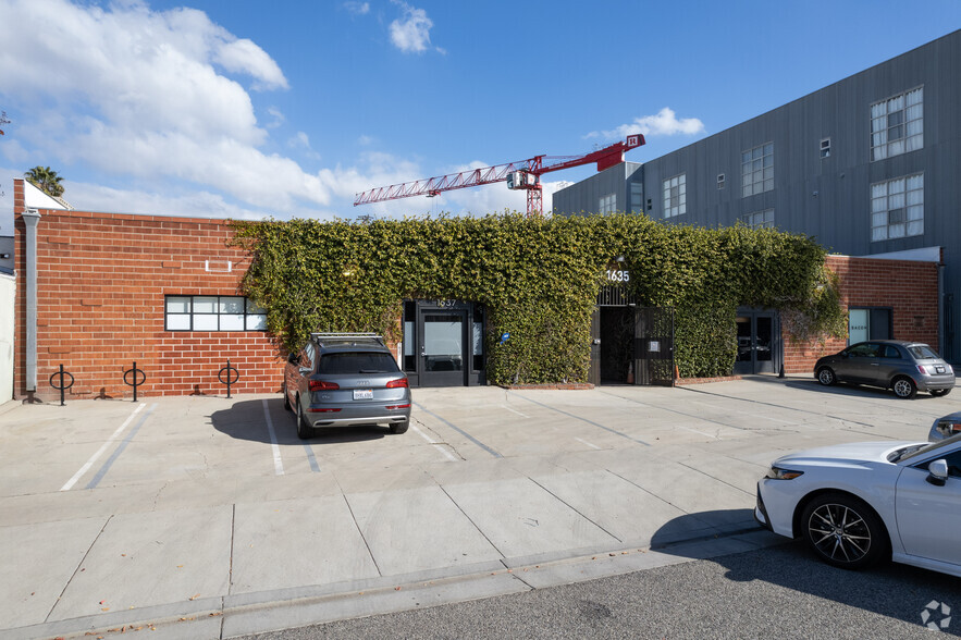 1635-1637 12th St, Santa Monica, CA for lease - Building Photo - Image 2 of 4