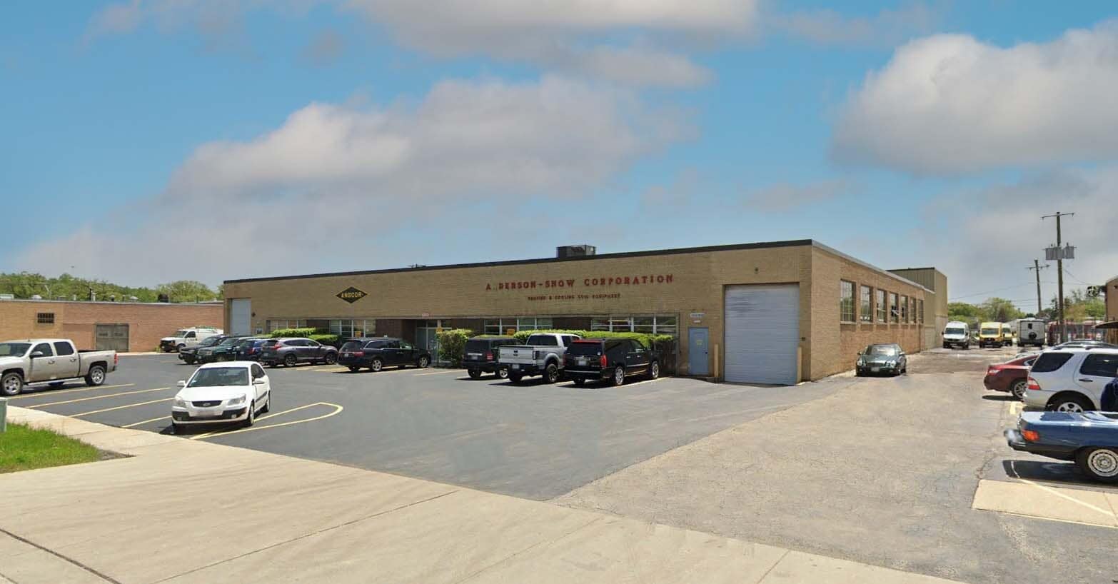 9225 Ivanhoe Ave, Schiller Park, IL for sale Primary Photo- Image 1 of 7