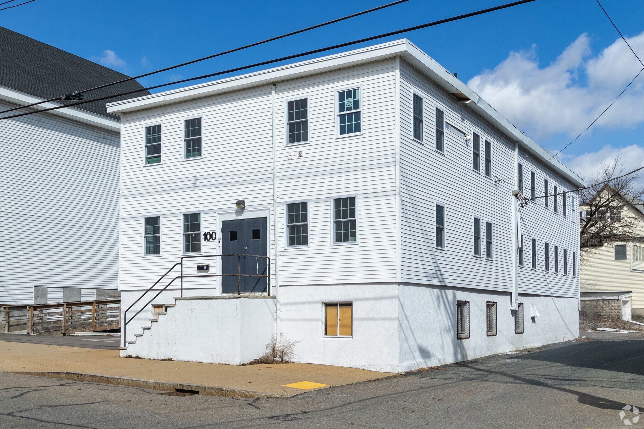 100 Central St, Milford, MA for lease Primary Photo- Image 1 of 12