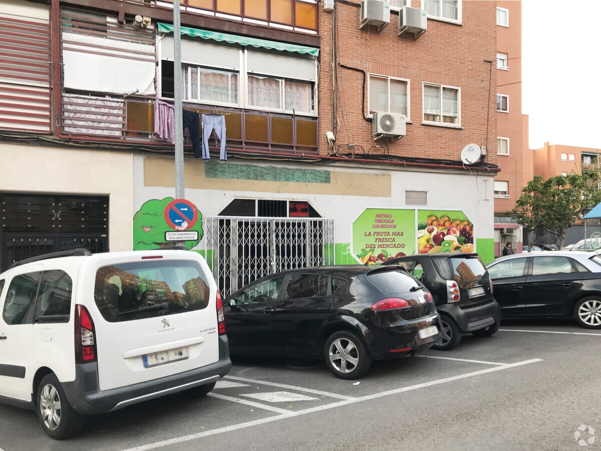 Calle Humera, 18, Fuenlabrada, MAD 28945 - - - Interior Photo - Image 2 of 2