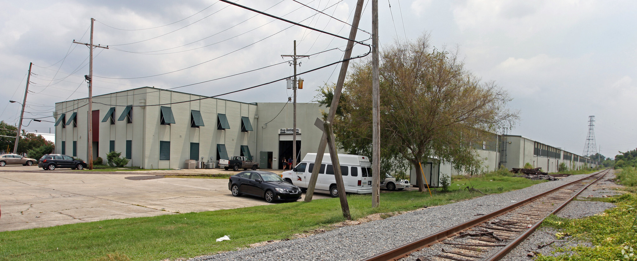 300 Jefferson Hwy, Jefferson, LA for sale Primary Photo- Image 1 of 1