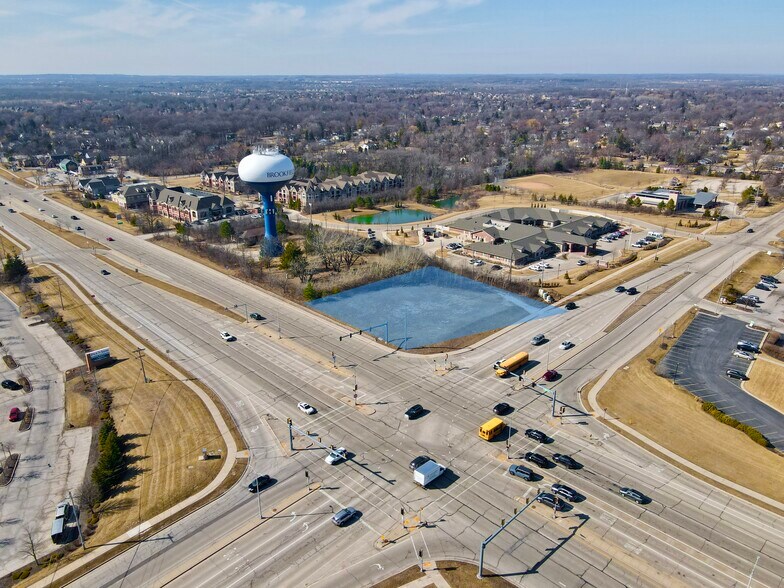 Capitol Drive & Calhoun rd, Brookfield, WI for sale - Building Photo - Image 2 of 5