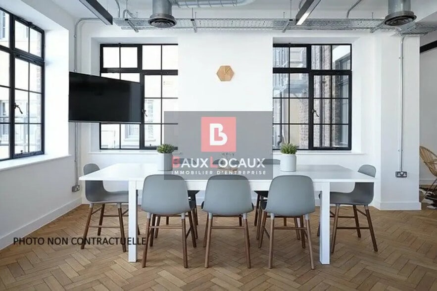 Office in Venelles for lease - Interior Photo - Image 1 of 1