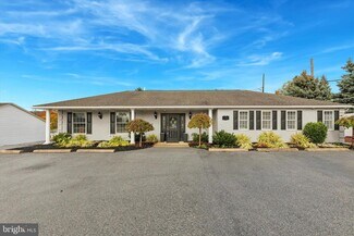 Plus de détails pour 239 W Germantown Pike, Norristown, PA - Bureau à vendre