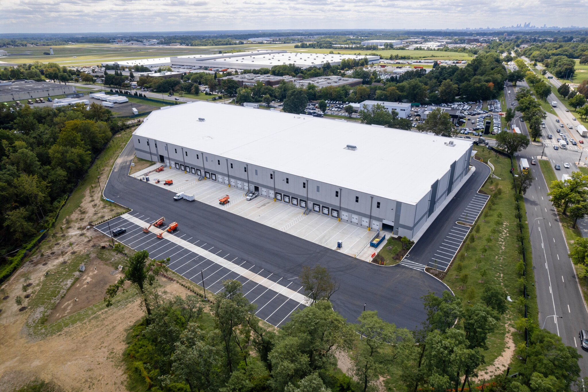 11301 Roosevelt Blvd, Philadelphia, PA for lease Primary Photo- Image 1 of 6