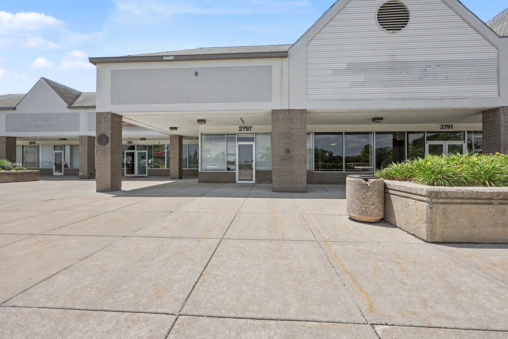 2655-2933 Oak Valley Dr, Ann Arbor, MI for lease Interior Photo- Image 1 of 2