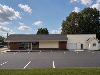 Plus de détails pour 301 Beech St, Connersville, IN - Commerce de détail à vendre