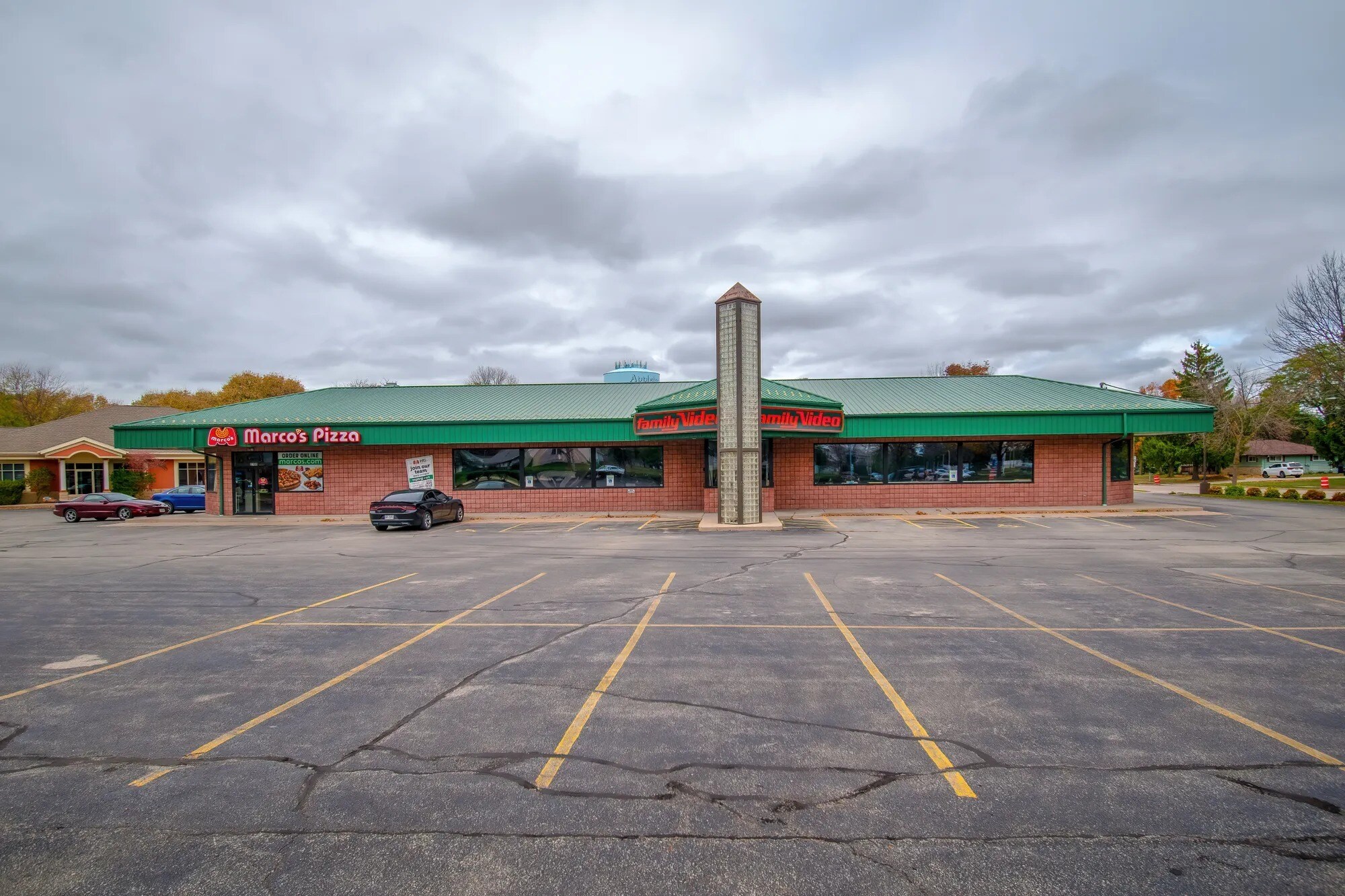 2700 E Calumet St, Appleton, WI à louer Photo du bâtiment- Image 1 de 6