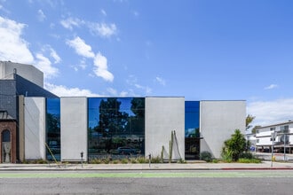 3331 Ocean Park Blvd, Santa Monica, CA à louer Photo du bâtiment- Image 1 de 14