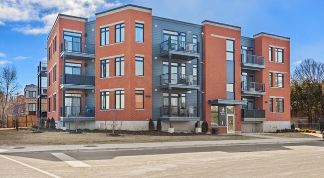 More details for 3 Bedale Dr, Ottawa, ON - Multifamily for Sale