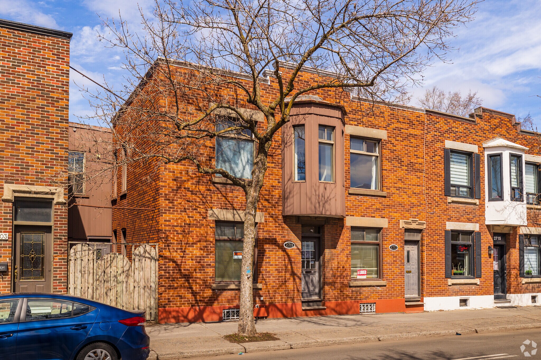 2711 Rue Beaubien E, Montréal, QC à vendre Photo principale- Image 1 de 1