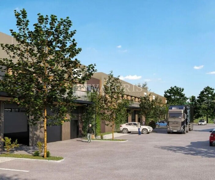 Local d'activités dans Rillieux-la-Pape à vendre - Photo du bâtiment - Image 2 de 8