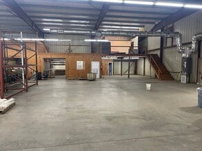 117 First Ave, Thomson, GA for sale Interior Photo- Image 2 of 11