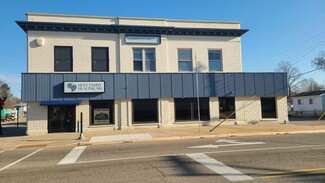 Plus de détails pour 2 E Main St, Hartford, MI - Bureau à vendre