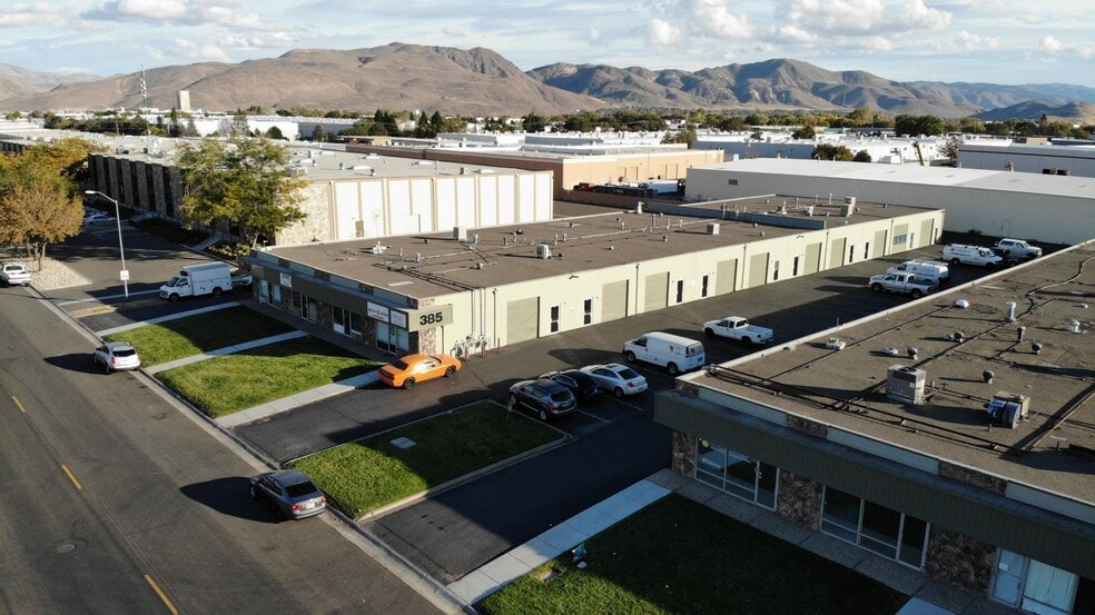 385 Freeport Blvd, Sparks, NV for lease - Building Photo - Image 1 of 35