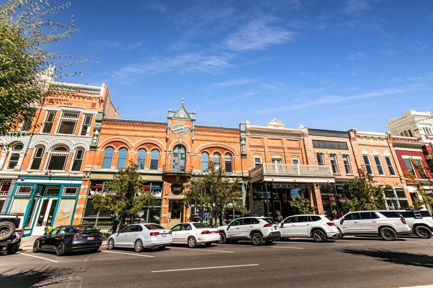 55-65 N University Ave, Provo, UT à louer - Photo du bâtiment - Image 2 de 74