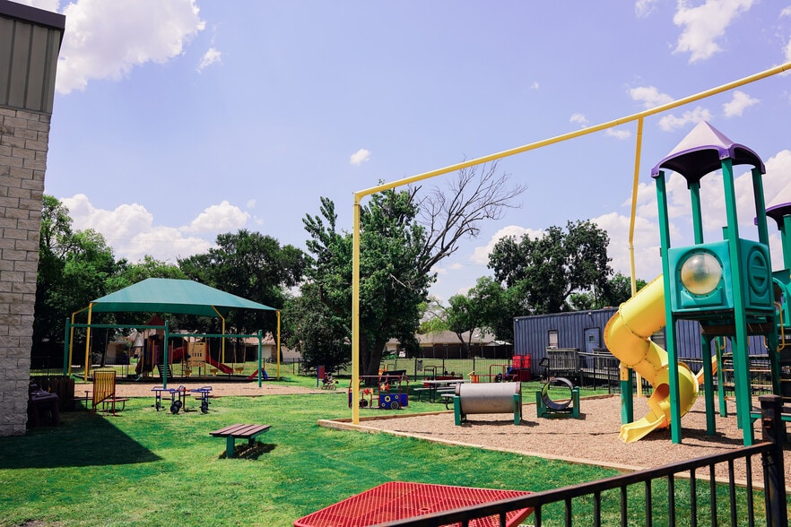 2705 Virginia Pky, McKinney, TX for sale - Building Photo - Image 3 of 14